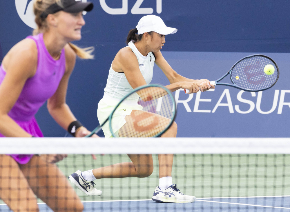 国际赛事中 国际赛事中