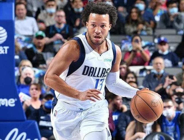 提前半步 提前半步